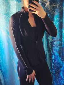 Workout Jackets for Women, Zip Up Athletic Jacket Slim Fit Running Tops with Pocket & Thumb Holes